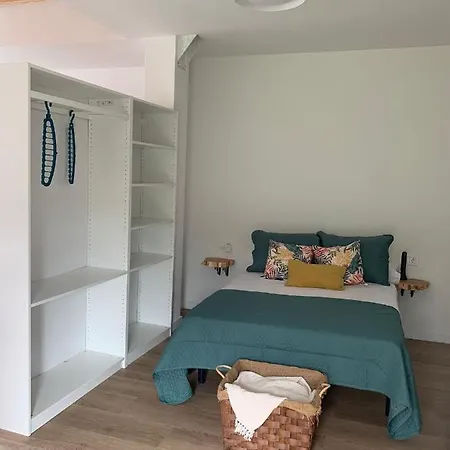 Vivienda En *